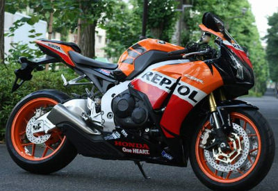 CBR1000RR悵Ă炤Rc